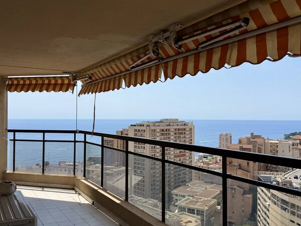 Appartement 5 pièces 143 m² · à Beausoleil · 143 m² · 1 250 000 €