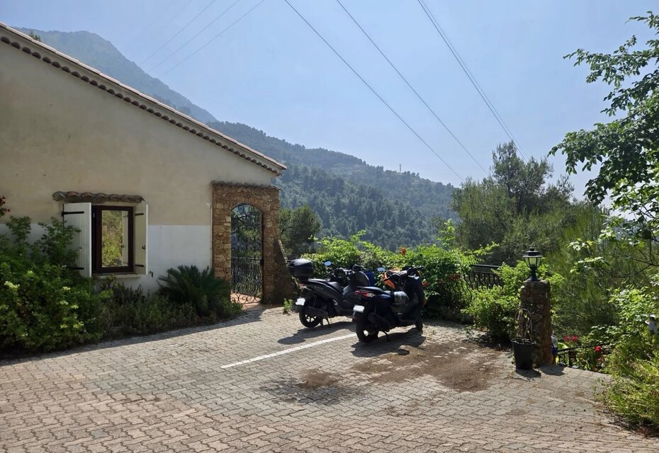 IDEAL FAMILLE - 2 APPARTEMENTS INDIVIDUELS - TERRASSE - JARDIN