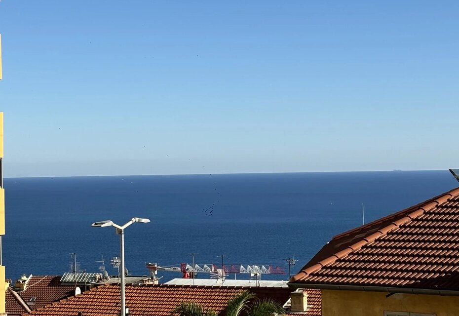 Rare Immeuble avec Terrain - Vue Mer - Frontière Monaco