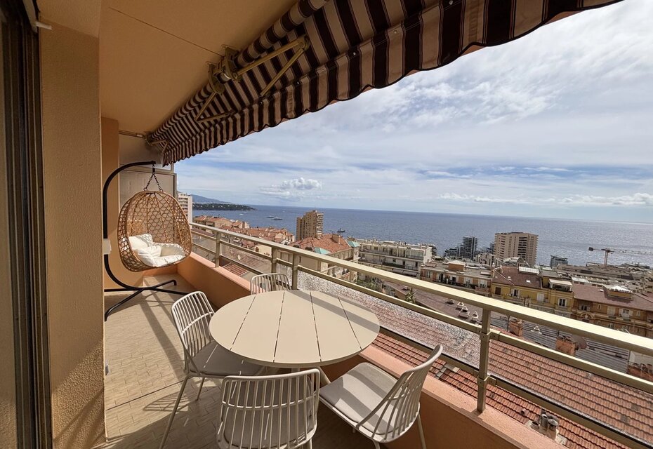 Near The Town Hall - Furnished 1-Bedroom Apartment With Terrace & Panoramic View